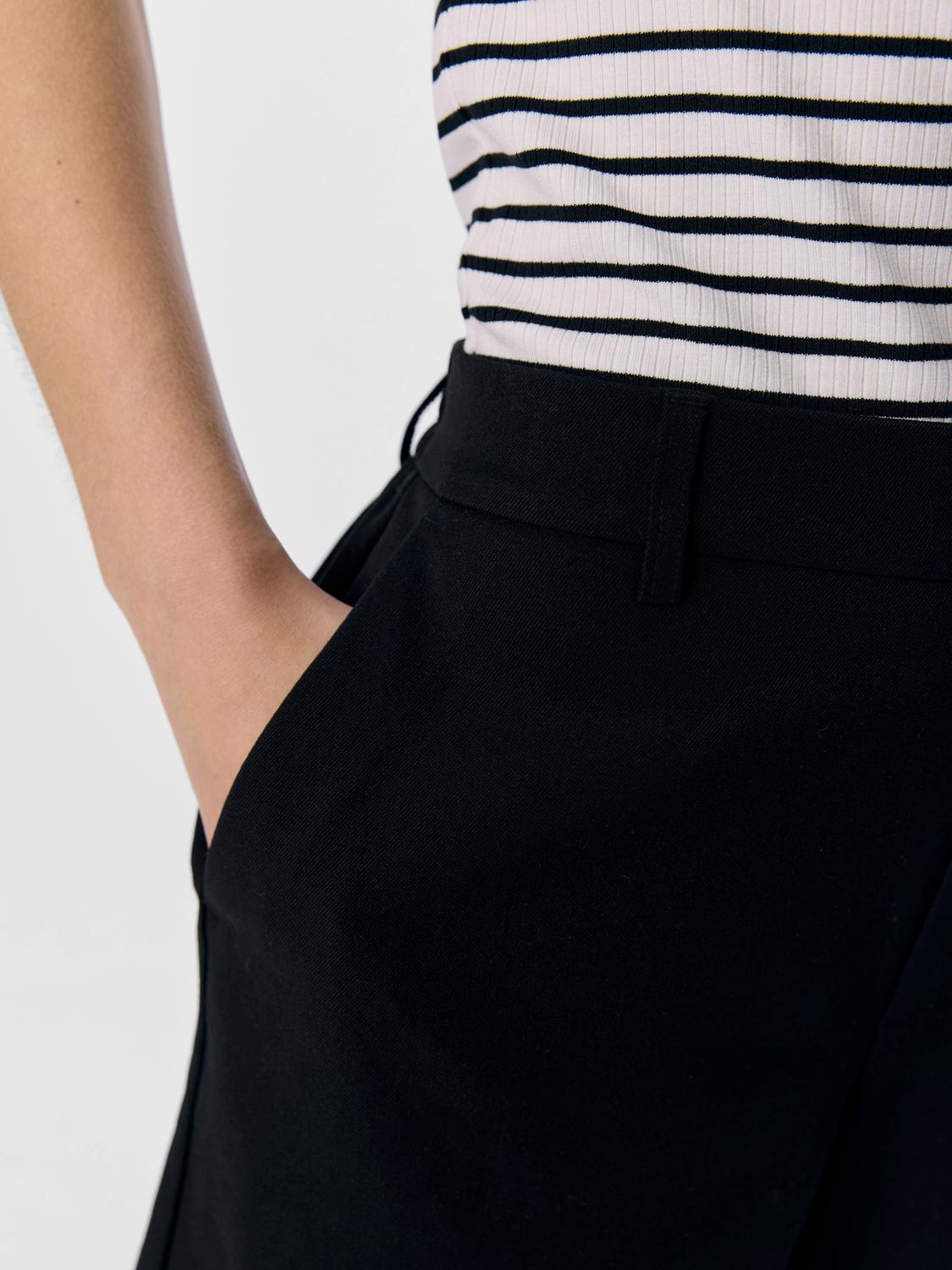 OBJLISA Shorts - Black - VERO MODA & VILA Bergvik
